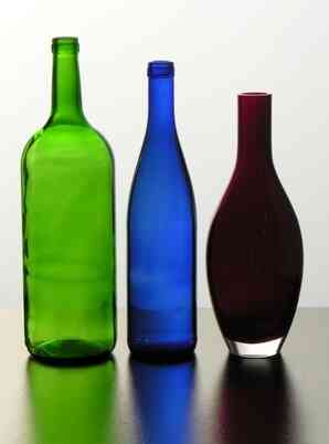 Cómo Romper una Botella de Vidrio de forma Segura