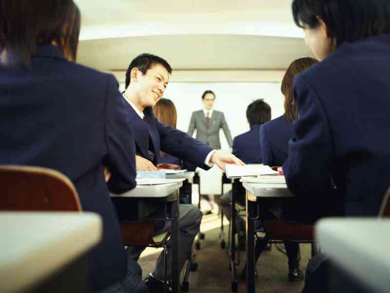 Cómo Lidiar Con un mal Estudiante