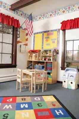 Cómo Decorar un Salón de clases de Preescolar Mediante un HighScope plan de estudios