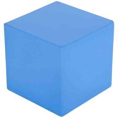 De Formas 3D y Juegos Interactivos para el Primer Grado