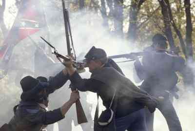 Cinco Ventajas de la Unión Había Encima de la Confederación