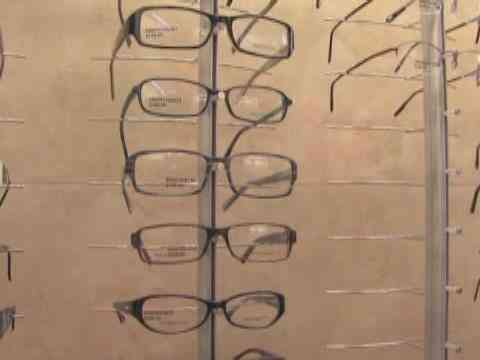 Marcos de plástico: Guía para los Hombres Gafas