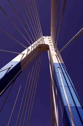 Tipos de Puentes Parabólico