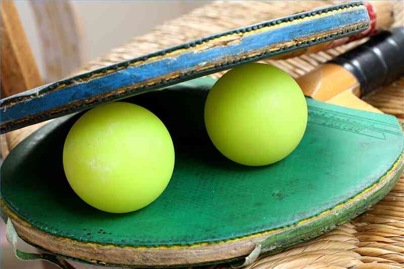 ¿Por Qué Las Bolas De Ping Pong De Rebote?