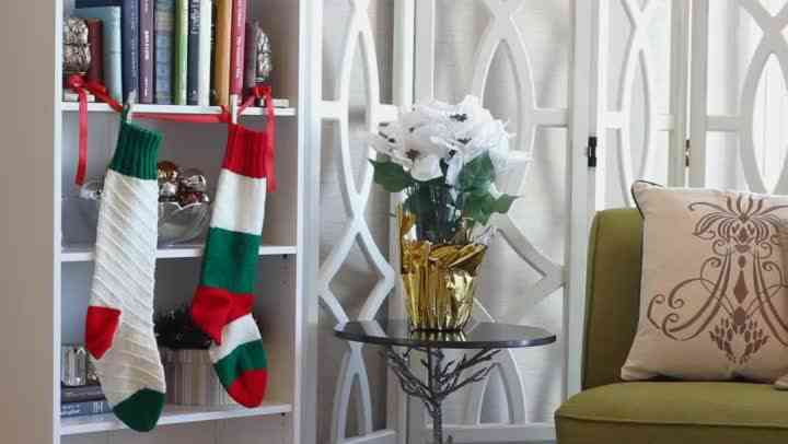 Cómo Colgar las Medias de Navidad Sin Siembra de las Perchas