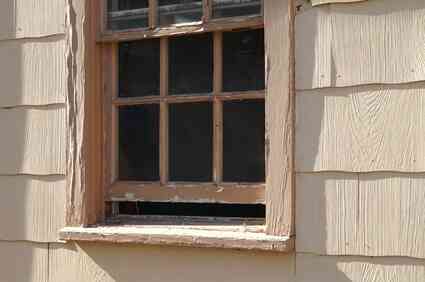 Cómo Reemplazar Fuera de los marcos de las ventanas