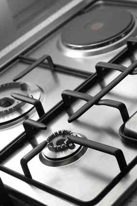 Cómo Limpiar un Quemado de Acero Inoxidable Estufa