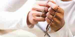 Hacer un católico rosario