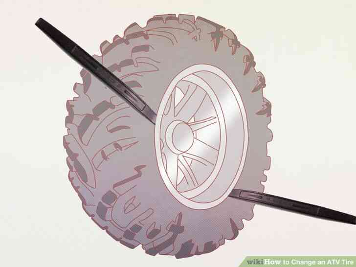 Imagen titulada Cambiar un Neumático de ATV Paso 4