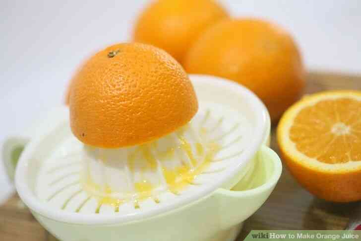 Imagen titulada Hacer Jugo de Naranja Paso 3