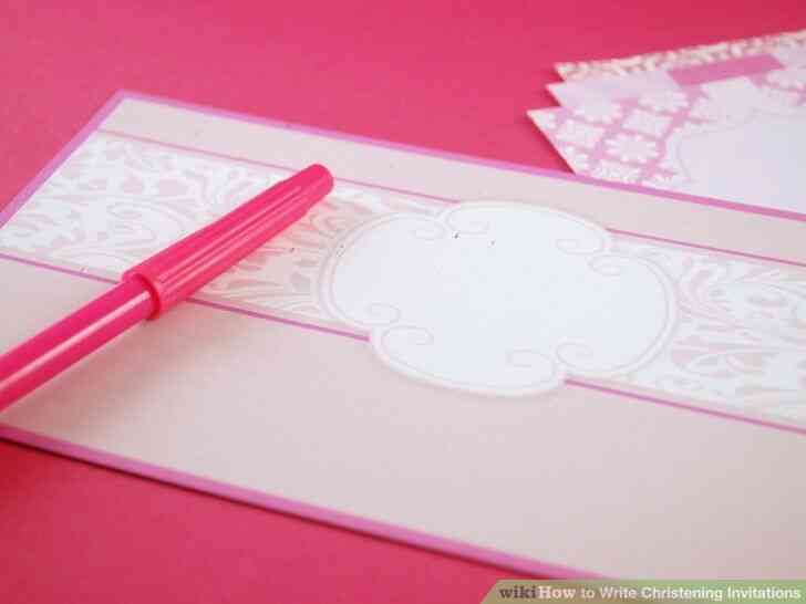 Imagen titulada Escribir Invitaciones de Bautizo Paso 3