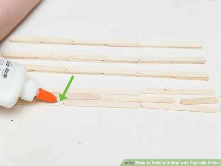 Imagen titulada la construcción de un Puente con Palitos de Helado Paso 8
