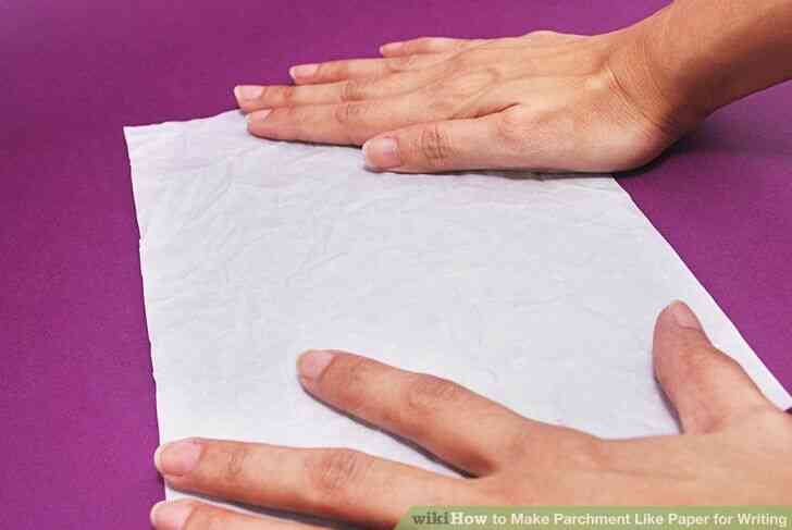 Imagen titulada Hacer Pergamino Como Papel para Escribir Paso 3