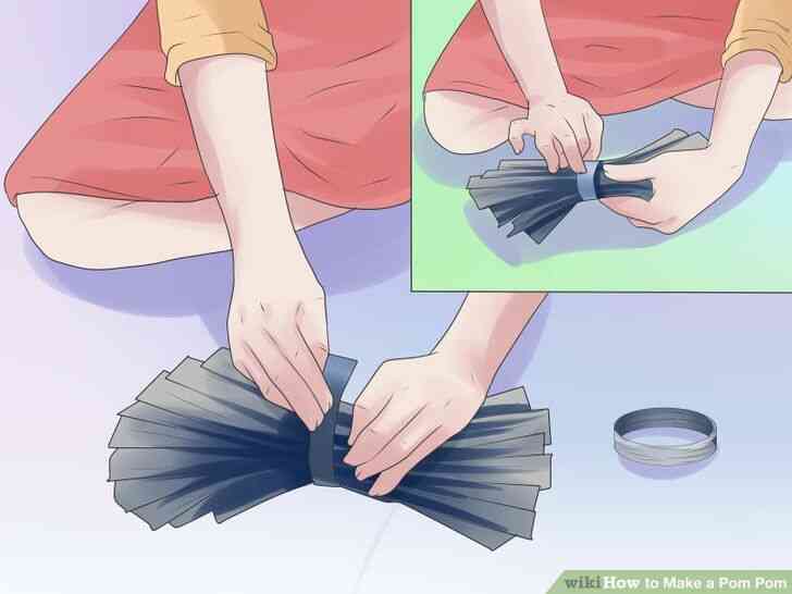 Imagen titulada Hacer un Pom Pom Paso 15