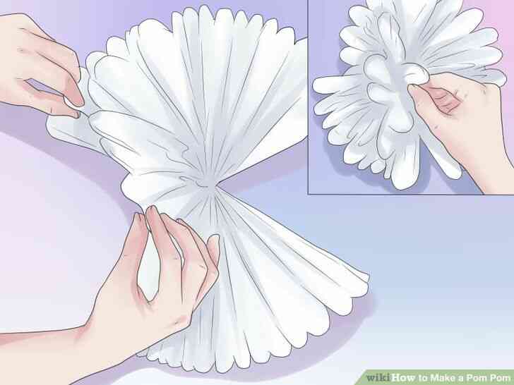 Imagen titulada Hacer un Pom Pom Paso 22