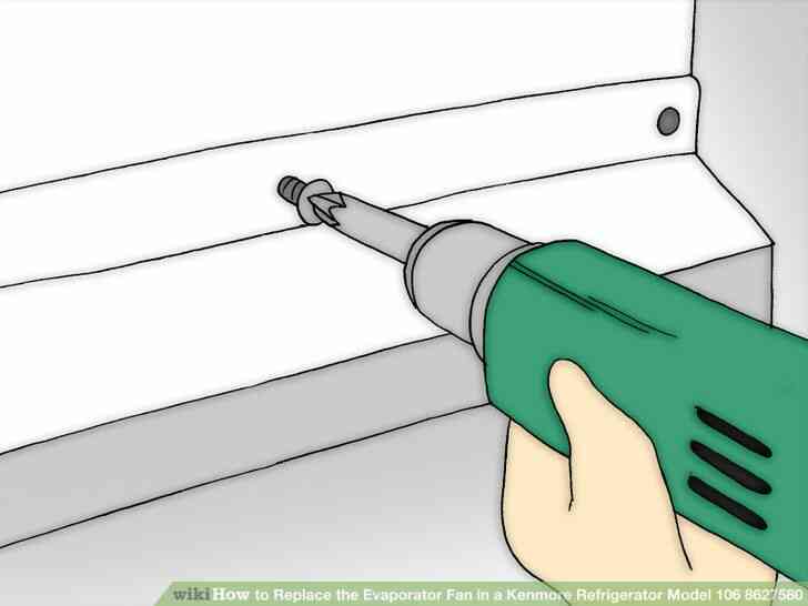 Imagen titulada Reemplazar el Ventilador del Evaporador en un Refrigerador Kenmore Modelo 106 8627580 Paso 3