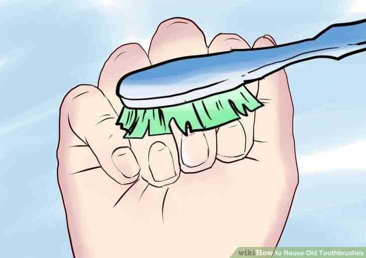 Imagen titulada la Reutilización de Viejos Cepillos de dientes Paso 24